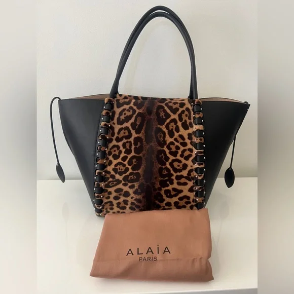 ❌SOLD❌ New $5,250 ALAIA Le Hinge Leopard-Print Calf Hair Tote Bag Handbag - Picture 5 of 16